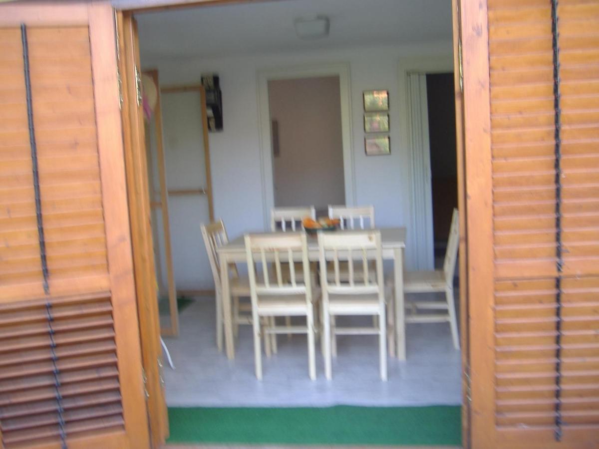 Retro Nyaralo Villa Balatonbereny Luaran gambar