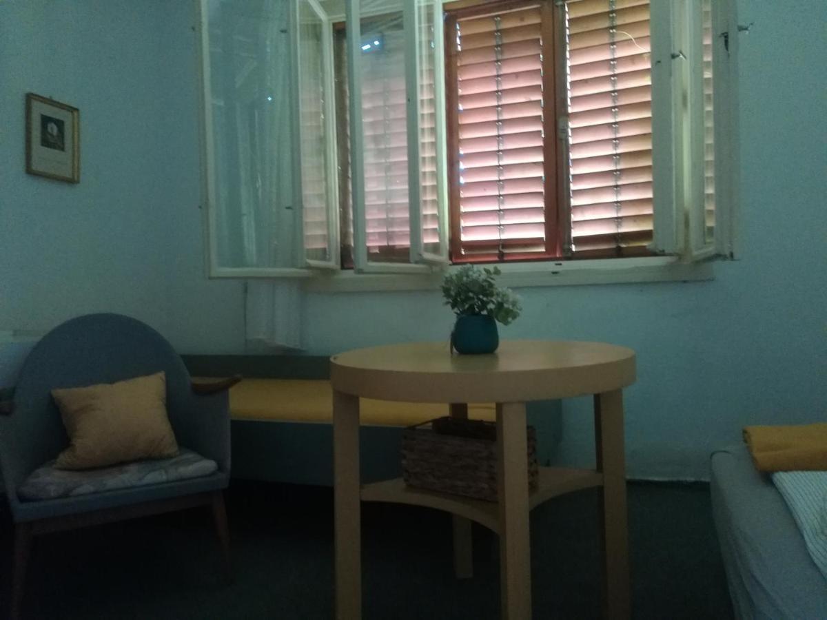 Retro Nyaralo Villa Balatonbereny Luaran gambar