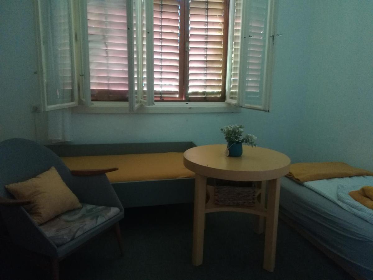 Retro Nyaralo Villa Balatonbereny Luaran gambar